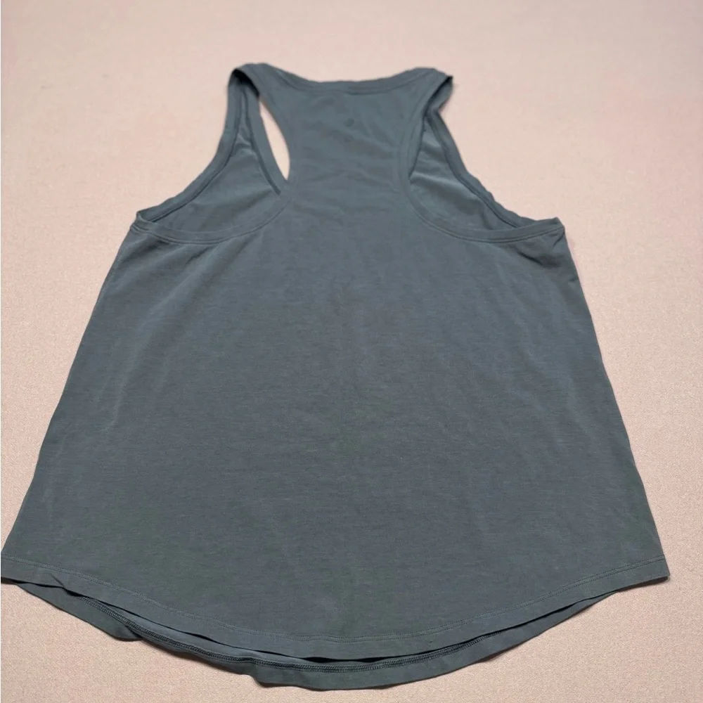lululemon athletica Deep Olive Scoop Neck Tank - Picture 4 of 6